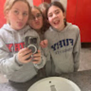 Meet your Posher, Misha